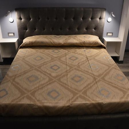 Apartmán Luxury Bellevue Centro Citta Pescara Exteriér fotografie